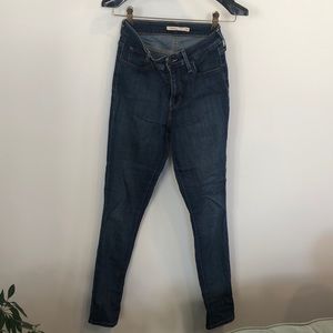 Levi’s size 26 high waist blue jeans